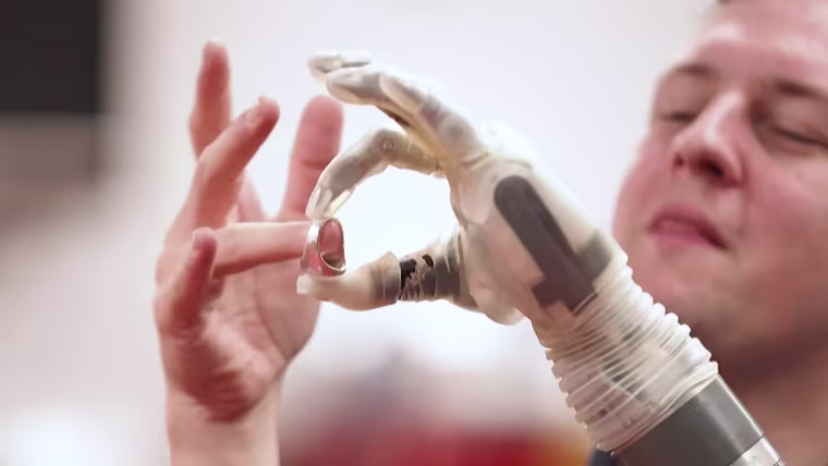 A real-life Jedi? Utah scientists build a mind-controlled bionic arm  www.nbcnews.com