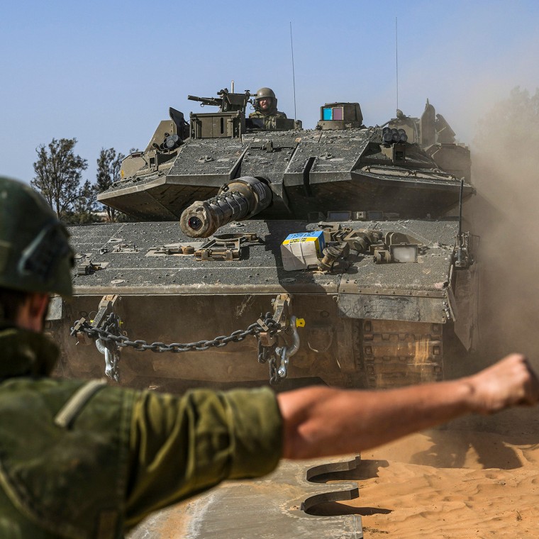 Israeli tank regiments operate near the Gaza Strip
