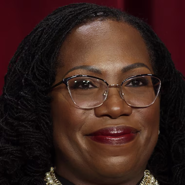 Justice Ketanji Brown Jackson and Justice Samuel Alito.