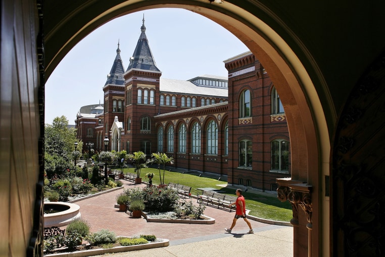 Smithsonian Building Leads List Of Endangered Historic Places