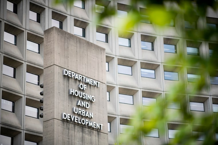 Image: The Robert C. Weaver Federal Building, which serves as the headquarters for the Department of Housing and Urban Development, on September 9, 2019 in Washington, D.C.