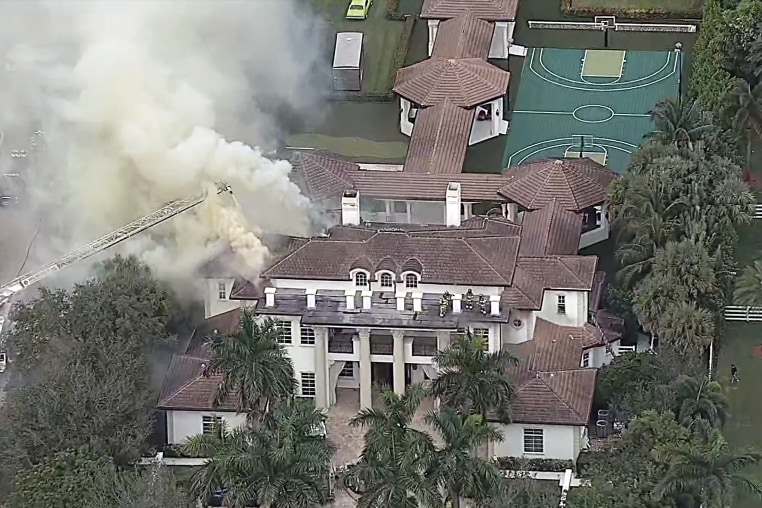 dolphins football star Tyreek Hill house home fire