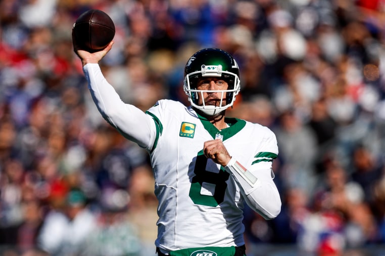 New York Jets quarterback, Aaron Rodgers throws in the second quarter in Foxborough, Mass. on Oct. 27, 2024. 
