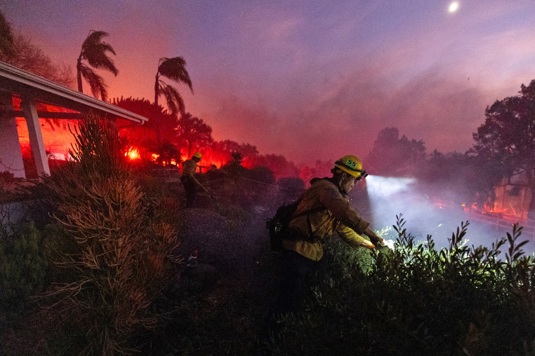 California Wildfire Risks Grow With Strong Winds