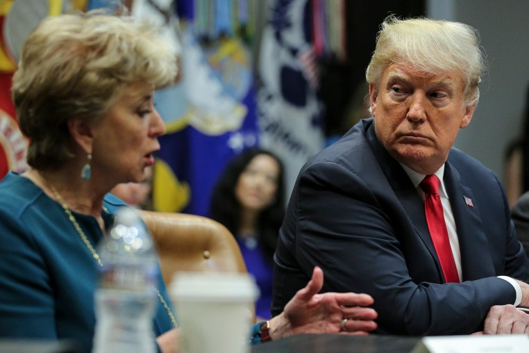 Linda McMahon and President Donald Trumpin 2018.