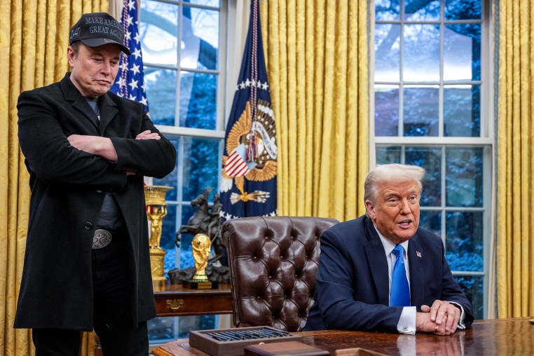 Image: Elon Musk listens as President Donald Trump speaks in the Oval Office