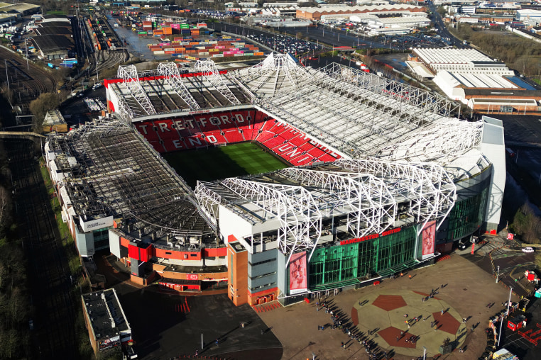 Manchester United v Fulham FC - Premier League