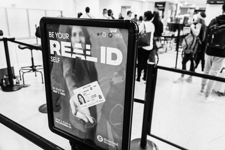 checkpoint security screening, Real ID sign