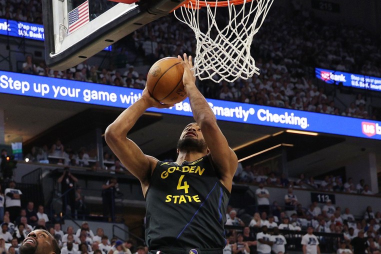 Image: Golden State Warriors v Minnesota Timberwolves - Game One