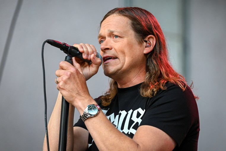 Brad Arnold.