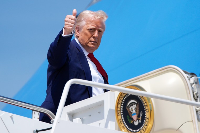 Donald Trump politics political politician thumbs up af1 air force one