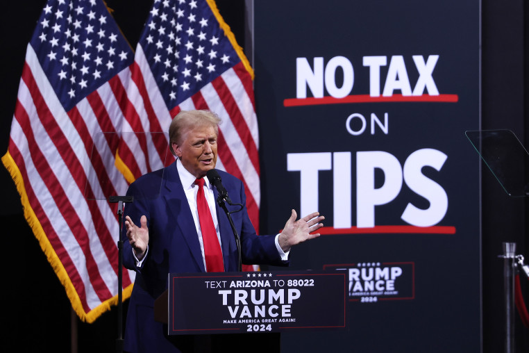 Donald Trump Speaks On The Economy In Tucson, Arizona