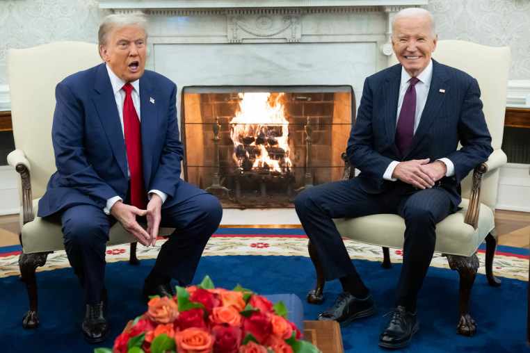 TOPSHOT-US-POLITICS-TRUMP-BIDEN