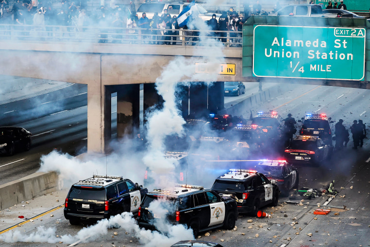 Image: Protests Erupt In L.A. County, Sparked By Federal Immigration Raids