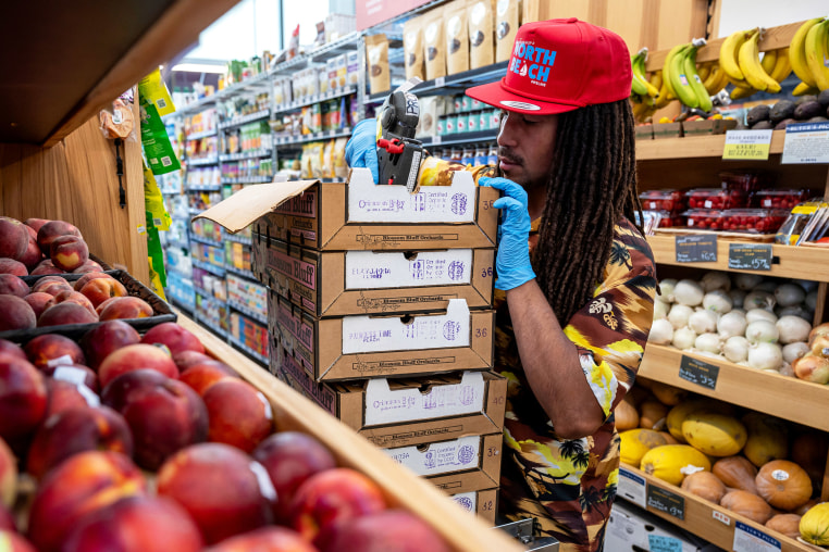 Shoppers Ahead Of US Consumer Price Index (CPI) Figures