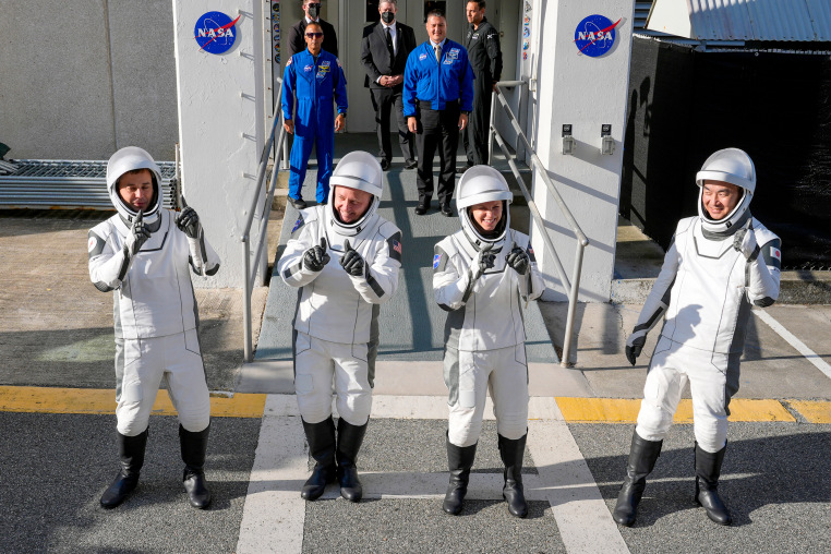 SpaceX crew launch