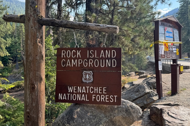 The entrance to Rock Island Campground.