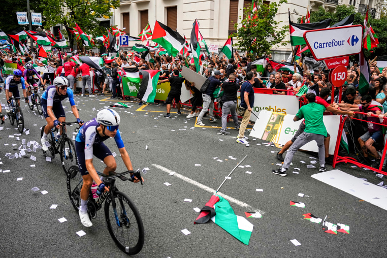 Spain Cycling La Vuelta