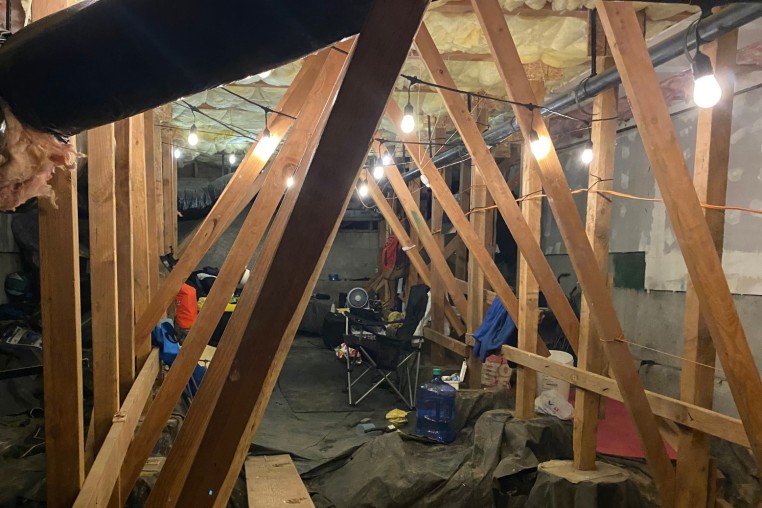 crawl space