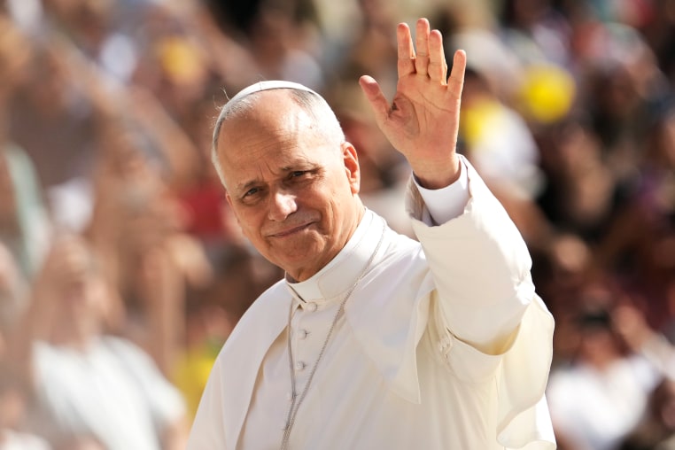 Pope Leo waving