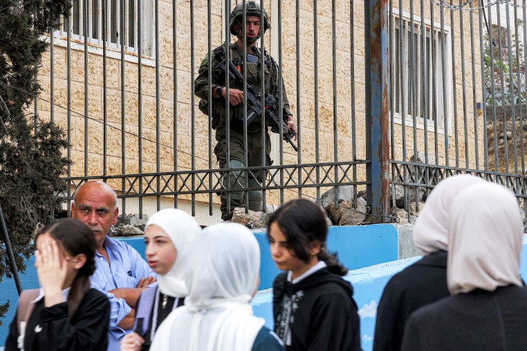 TOPSHOT-PALESTINIAN-ISRAEL-CONFLICT-EDUCATION-SCHOOL