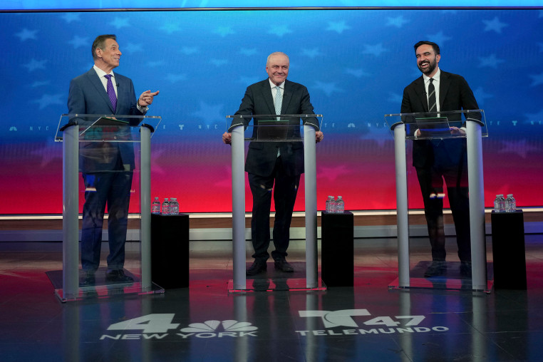 US-POLITICS-VOTE-NEW YORK-DEBATE