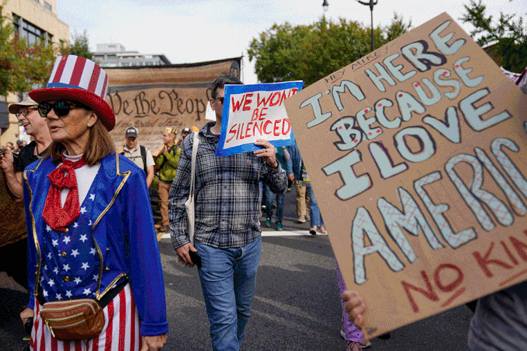 Slideshow of 'No Kings' protest.