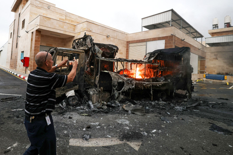 Image: PALESTINIAN-ISRAEL-CONFLICT-SETTLERS