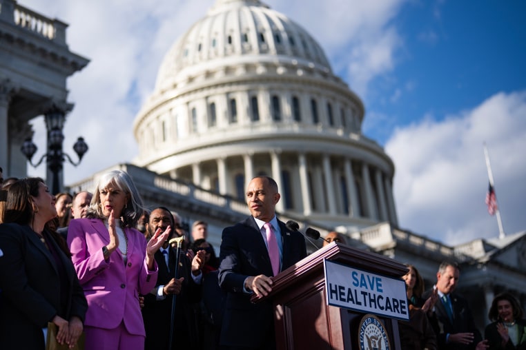 House Minority Leader Hakeem Jeffries conducts a rally at the Capitol to oppose the Senate-passed spending bill that would reopen the government because it does not extend the the Affordable Care Act tax credits.