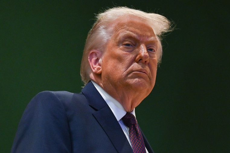 Signing ceremony of the Peace Charter for Gaza in Davos