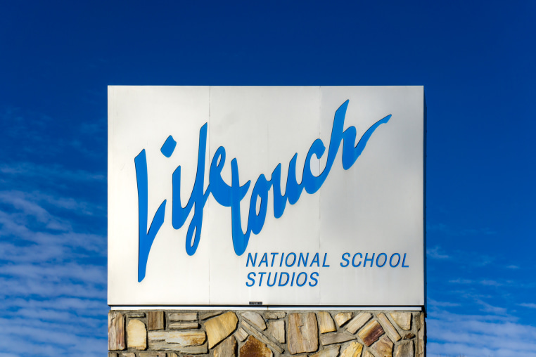 A sign for Lifetouch National School Studios