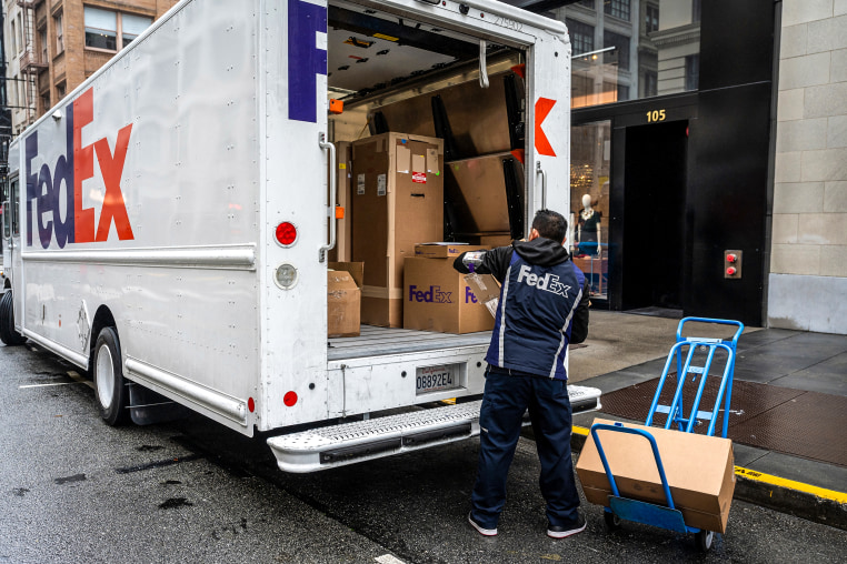 FedEx Ahead Of Earnings Figures