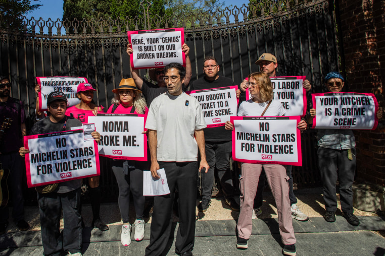 Image: US-ECONOMY-RESTAURANTS