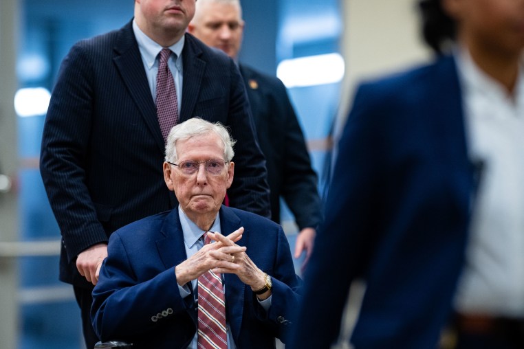 US Senate Clears Way For Trump On Iran War Despite Stark Divide