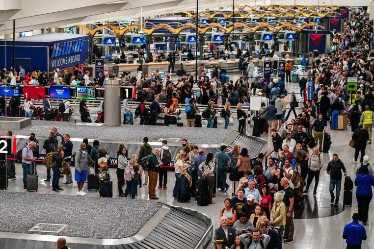 Trump Says He's Ready To Deploy ICE To Airports On Monday