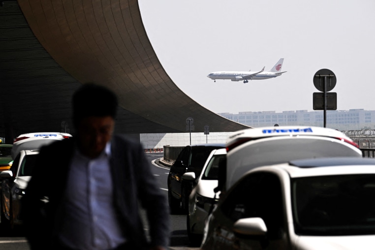 CHINA-ECONOMY-AVIATION