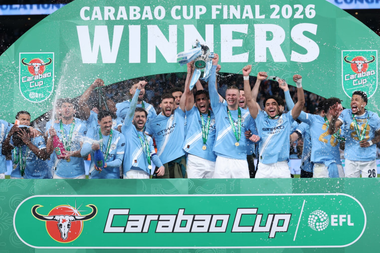 LONDON, ENGLAND - MARCH 22: Rodri and Erling Haaland of Manchester City lift the Carabao Cup trophy after the team's victory in the Carabao Cup Final match Arsenal and between Manchester City at Wembley Stadium on March 22, 2026 in London, England. (Photo by Julian Finney/Getty Images)
