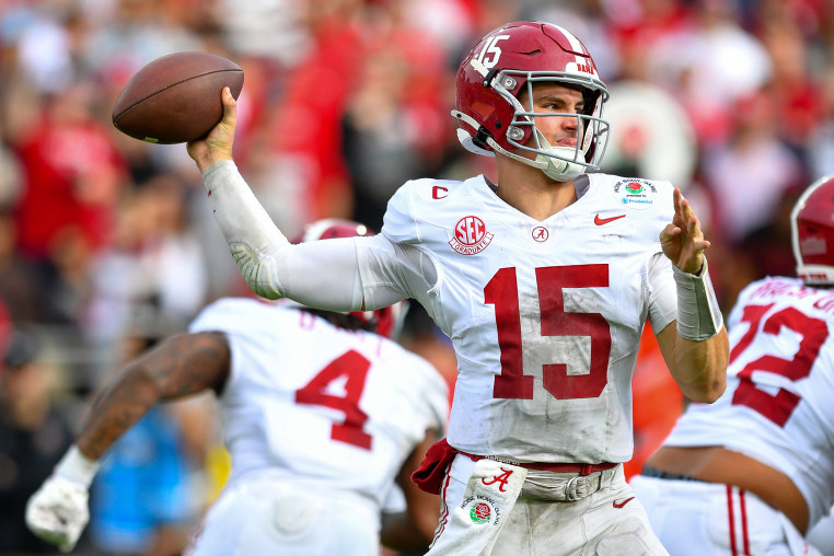 Image: Ty Simpson of the Alabama Crimson Tide throws a pass during the Alabama Crimson Tide versus Indiana Hoosiers College Football Playoff Quarterfinal