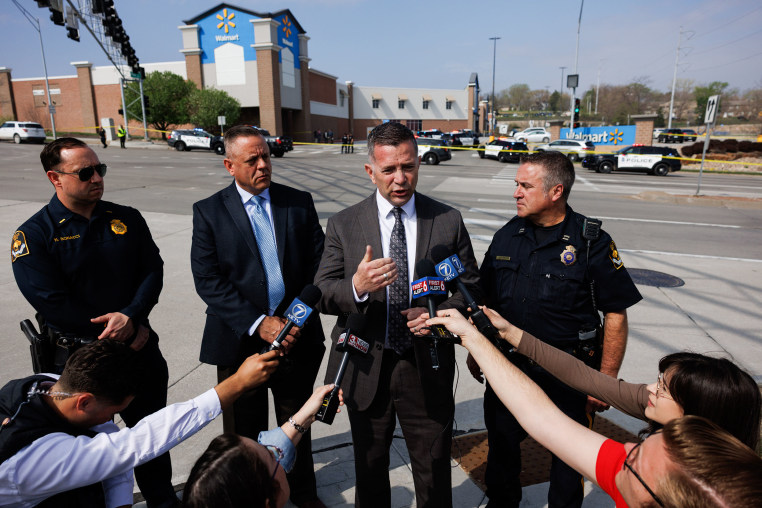 Omaha Police Deputy Chief Scott Gray.