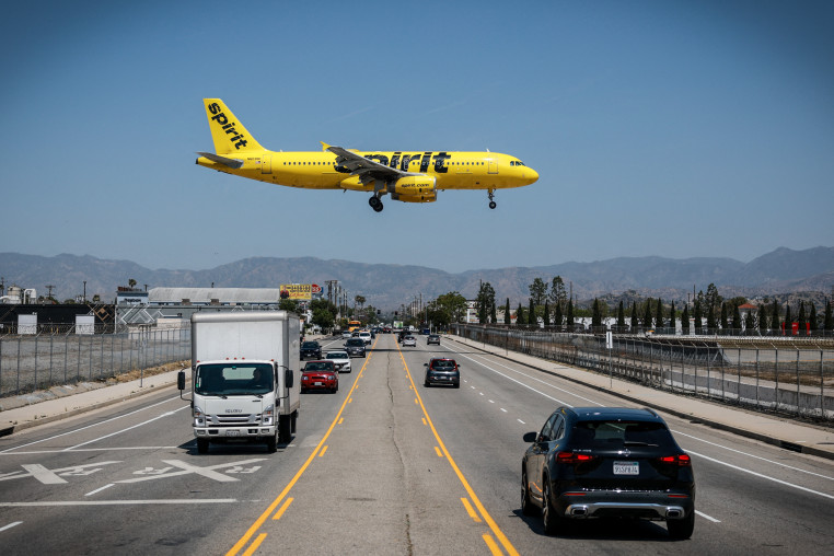 A Spirit Airlines Airbus A320