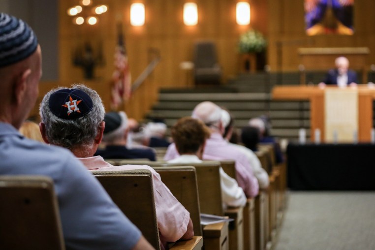 Plot Texas Synagogue
