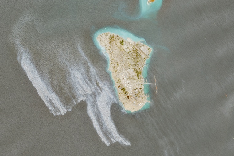 Likely oil spill covers dozens of square kilometers near Iran's Kharg Island