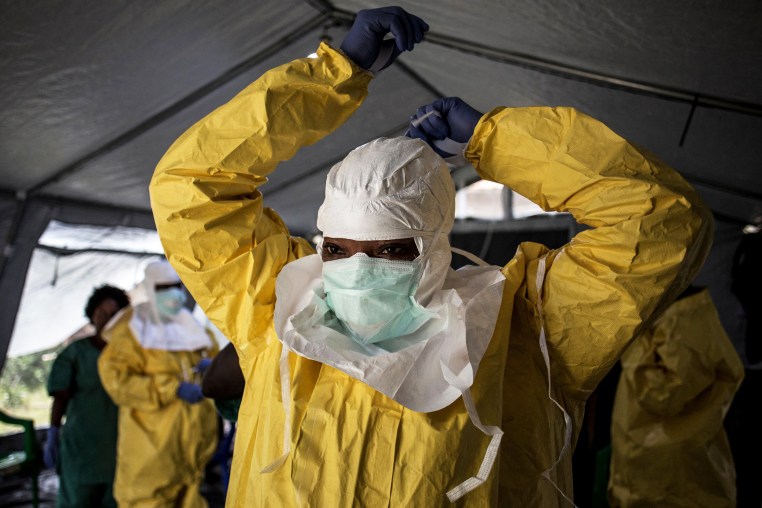 TOPSHOT-DR CONGO-HEALTH-EBOLA