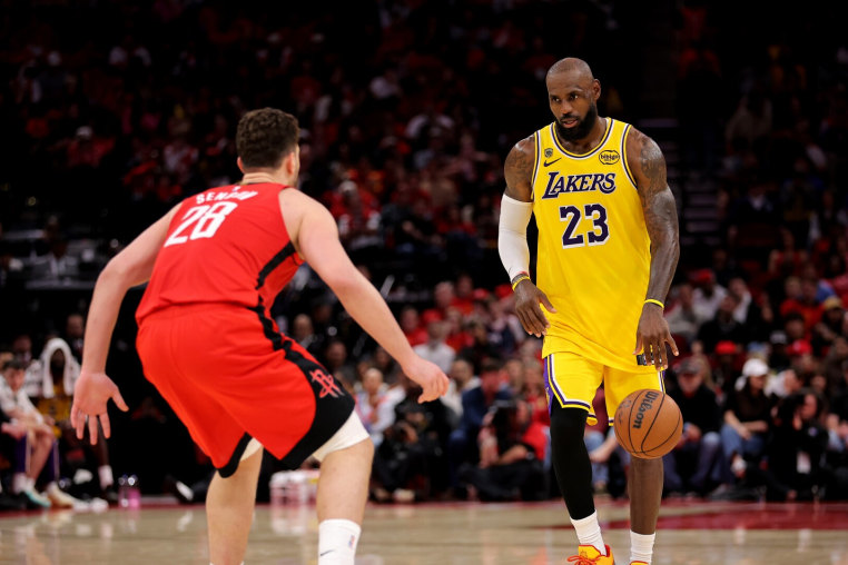 NBA News: Scores, Team Standings, Player Injuries and More | NBC News