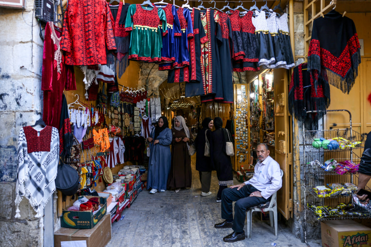 Market near Cave of the Patriarchs.