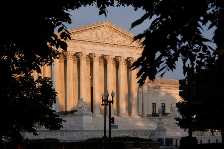 U.S. Supreme Court Exterior