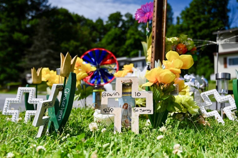 Memorial outside of the residence.