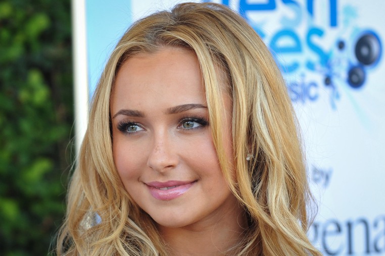 VH1 Save The Music Foundation's Neutrogena Fresh Faces Music Benefit