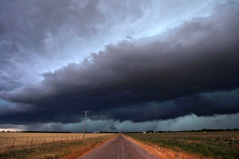 A thunderstorm moves toward Ballinger, Texas, in 2020.