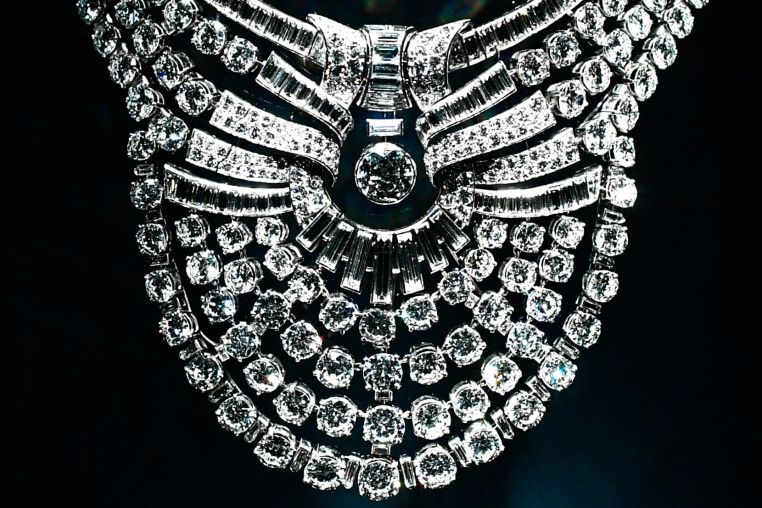 This picture taken on September 15, 2020, shows a collar made of platinum and diamonds, which dates from 1939, and belonged to the Queen Nazli of Egypt, displayed at the Grande Galerie de l'Evolution of the Museum d'Histoire Naturelle in Paris as part of the 'Pierres Precieuses' (Gems) exhibition.